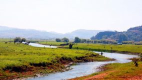 Looking over the wet lands after crossing over Cahill’s crossing into Arnhemland